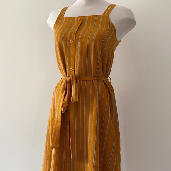 Potter’s Pot rustic dress - Picture 2 of 4